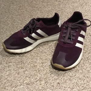 EUC Adidas Flashback Sneakers Burgundy